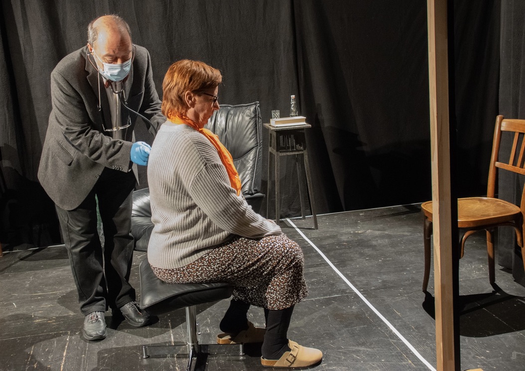 6CBE31F0-7885-46A5-90D6-CECC5744F1C5_1_105_c